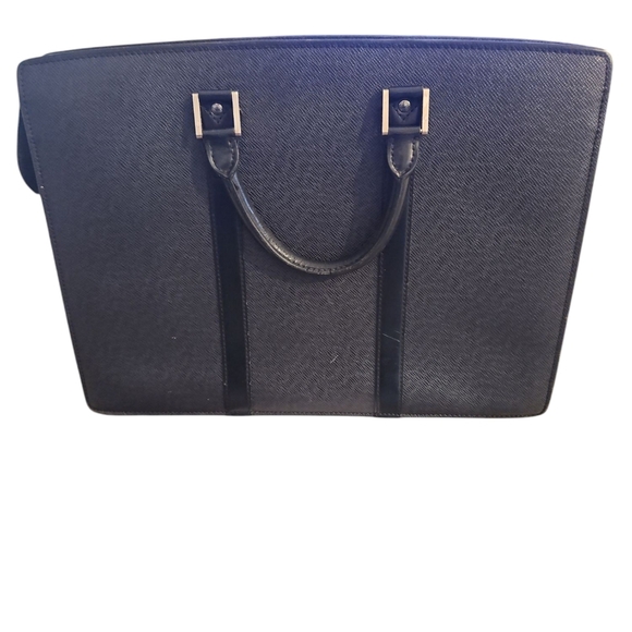 Louis Vuitton Black Tiaga Leather Unisex Briefcase - Picture 3 of 17